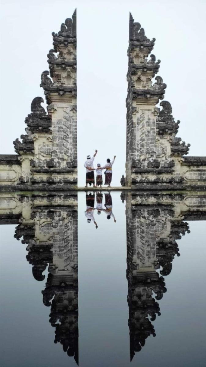 Panduan Wisata Bali: Pilihan Pantai, Sunset, & Pusat Budaya Ubud