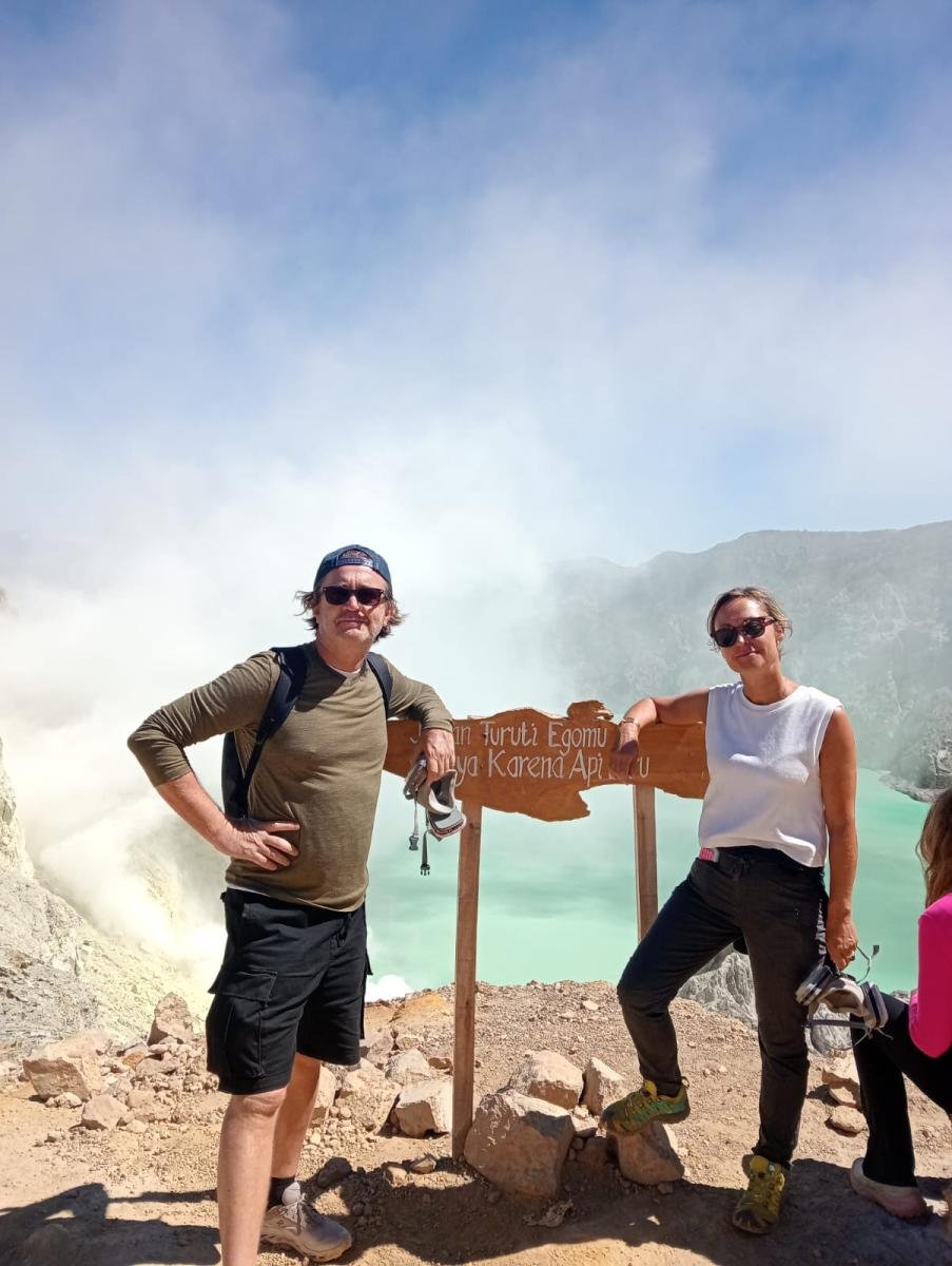 4 Hari 3 Malam : Perkebunan Teh + Air Terjun Sewu + Bromo + Ijen