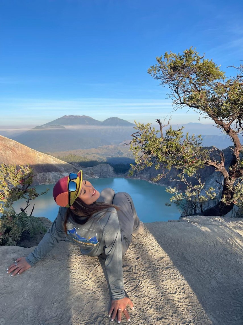 6 Hari 5 Malam Air Terjun Sewu + Bromo + Ijen + Lovina + Ubud + Penida
