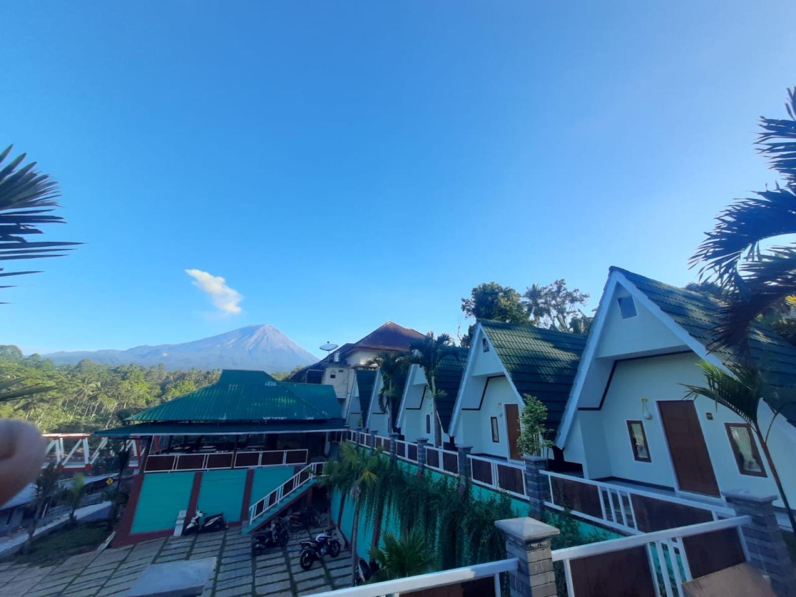 6 Hari 5 Malam Yogyakarta-Jawa Timur