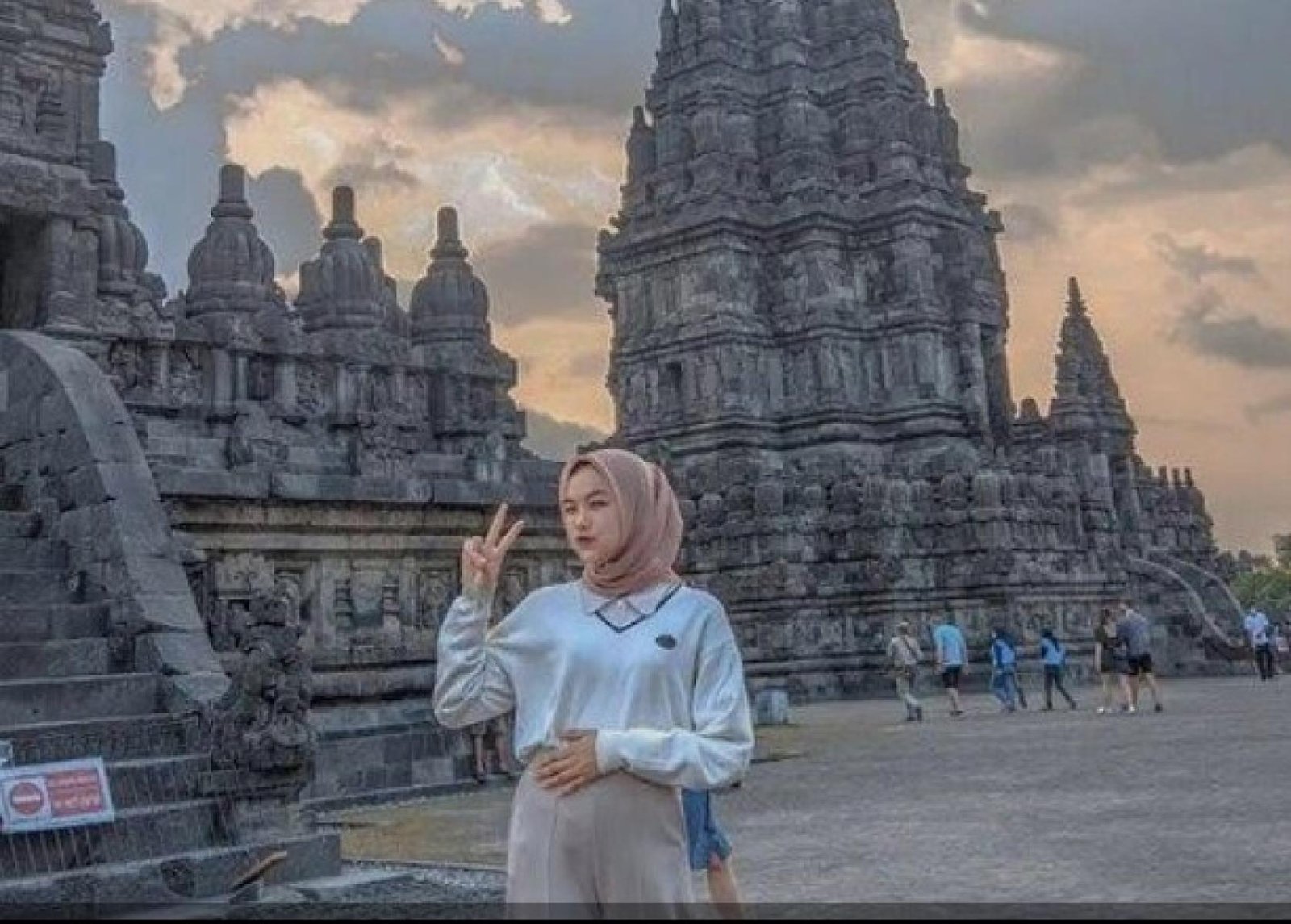 6 Hari 5 Malam Yogyakarta-Jawa Timur