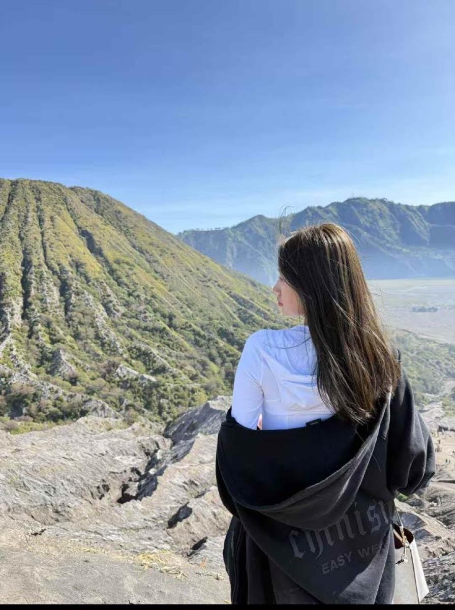 7 Hari 6 Malam Air Terjun Tumpak Sewu + Bromo + Ijen + Lovina + Ubud + Penida