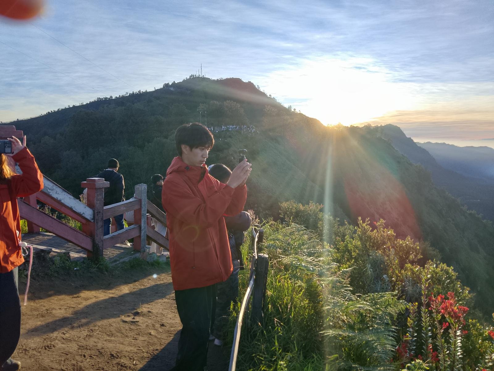7 Hari 6 Malam Air Terjun Tumpak Sewu + Bromo + Ijen + Lovina + Ubud + Penida