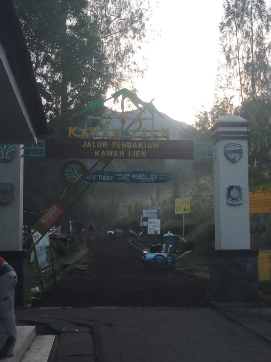 Kawah Ijen Blue Fire Tour