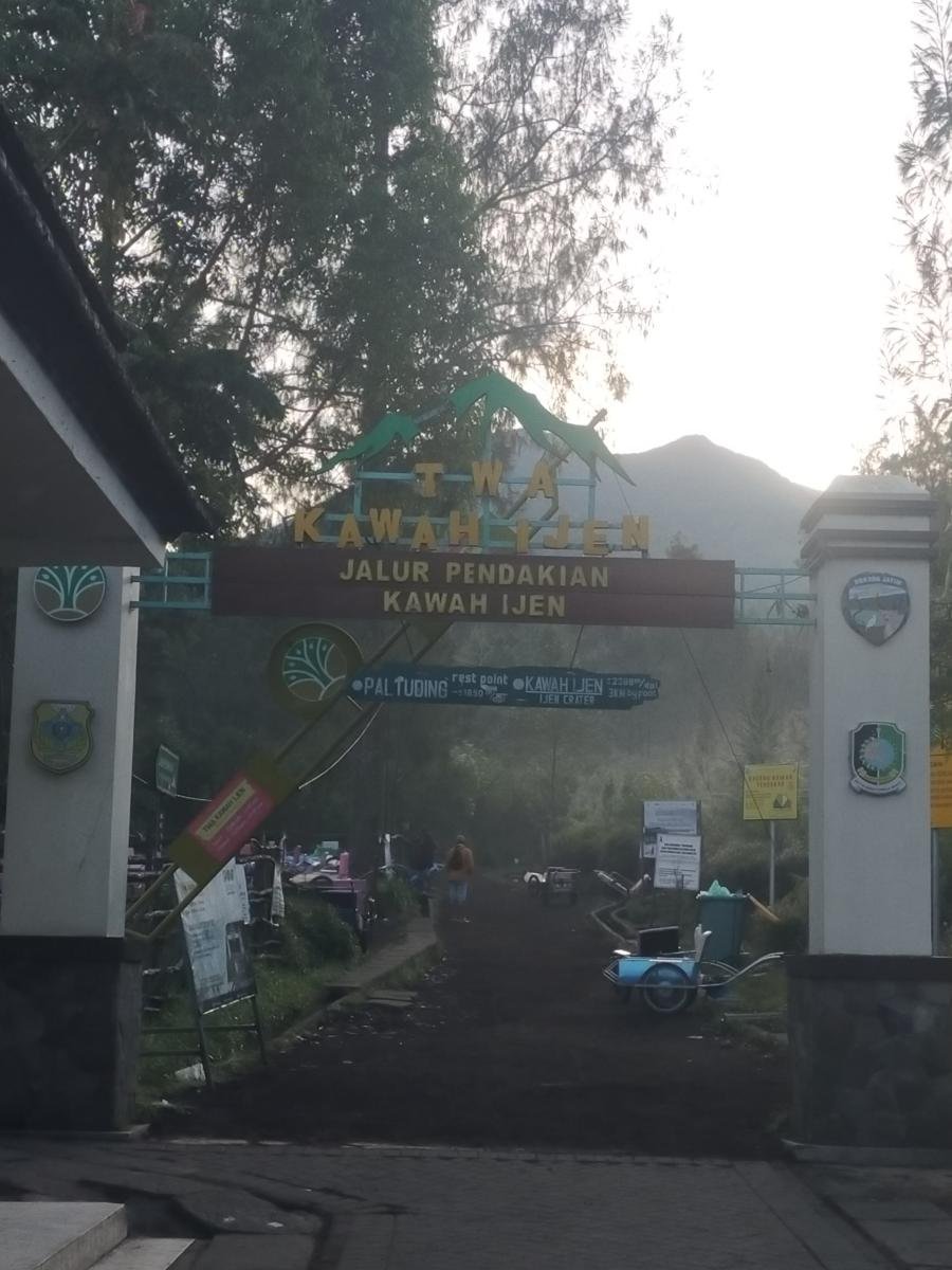 Kawah Ijen Blue Fire Tour